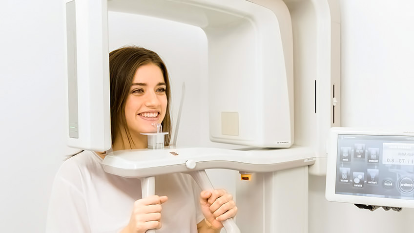 Tomografia cervicale per visualizzare la vertebra Atlante Tomografia cervicale